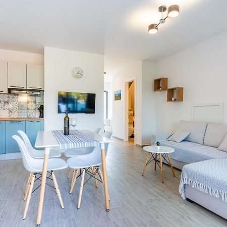 New 4 Star Apartment M&A In Town ツレス エクステリア 写真